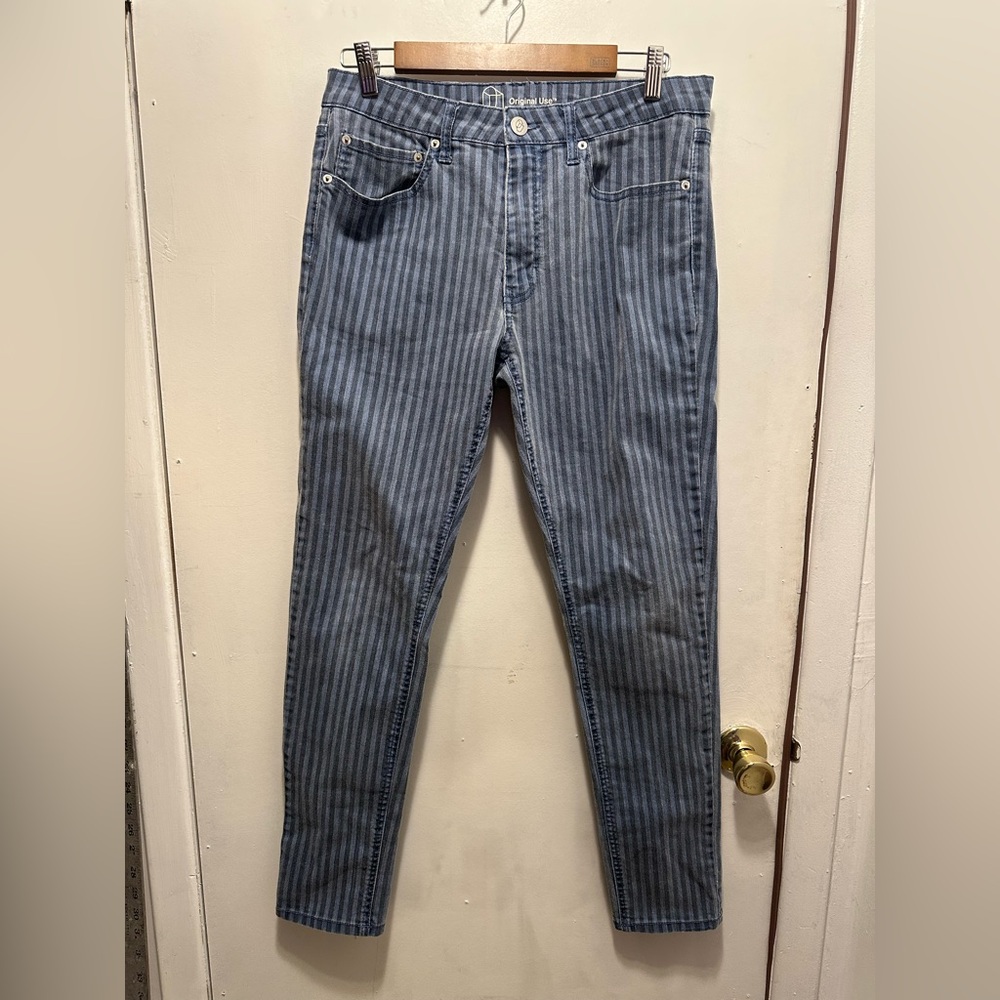 Original Use Men's Blue Vertical-Striped Skinny Jeans